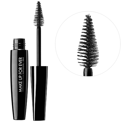 Smoky Extravagant black mascara