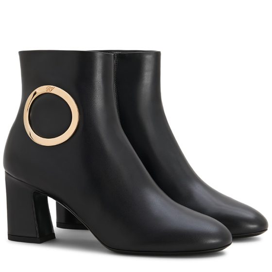 Chunky Trompette Round Buckle Ankle Boots in Leather