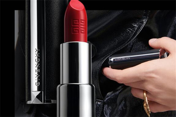 2019十大必败口红 想让唇妆更出彩，这些单品你一定要考虑