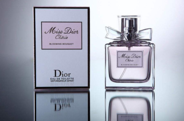 2020化妆品排行榜10强：兰蔻、雅诗兰黛排名前二