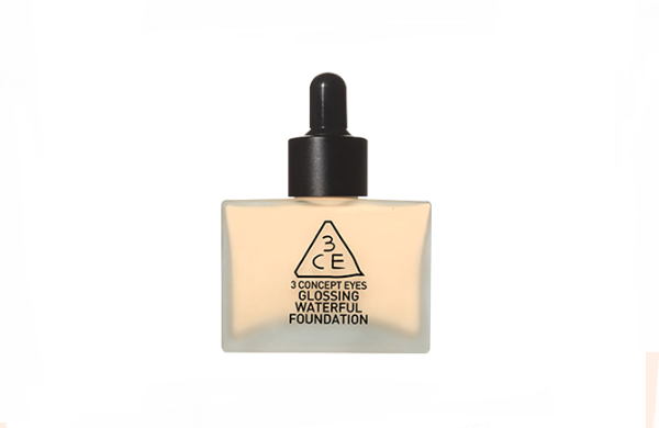 适合夏天的粉底液 持久不脱妆，炎热夏日也能清爽出门