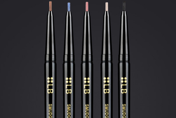 新手买什么眼线笔好：美宝莲、高丝、魅可上榜