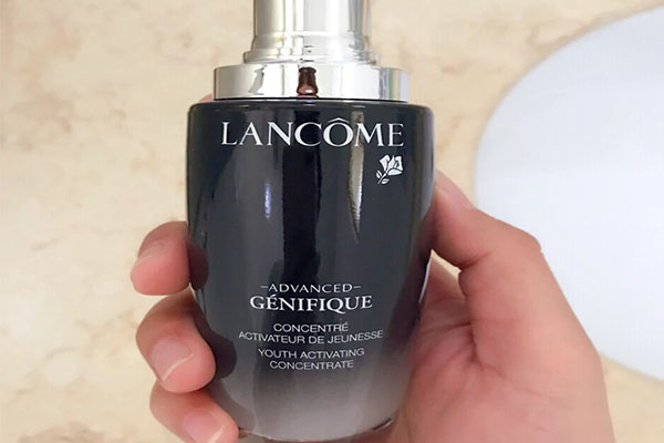 新加坡十大必买化妆品，去新加坡买什么化妆品最划算