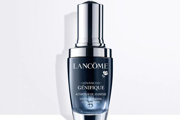 最好用的十大精华排名:鱼子酱反重力精华上榜(抗衰老)