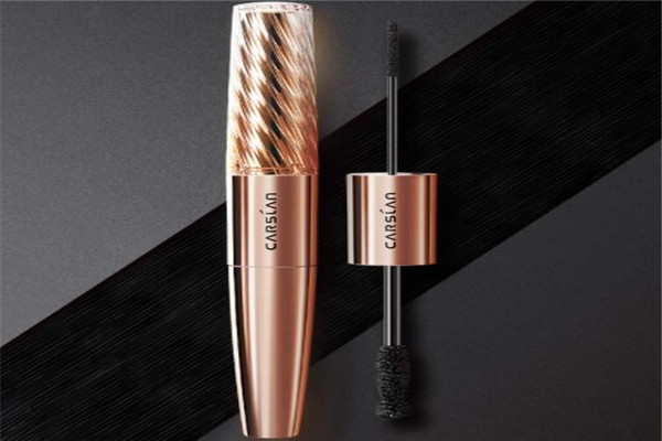 全球前十睫毛膏排名 纤长浓密，一下刷出卷翘迷人睫毛妆