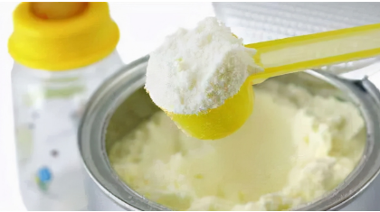 奶粉的品质与奶粉颜色有关吗？影响奶粉颜色的因素有哪些？