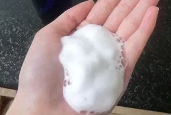 洗面奶的正确用法步骤 洗面奶的正确用法一天几次