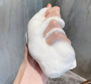 氨基酸洗面奶的好处是什么 氨基酸洗面奶多少钱