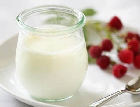 牛奶加维生素e做面膜有什么功效 维e牛奶面膜制做方法