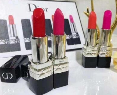 抖音上买的迪奥口红是真的吗 能不能买